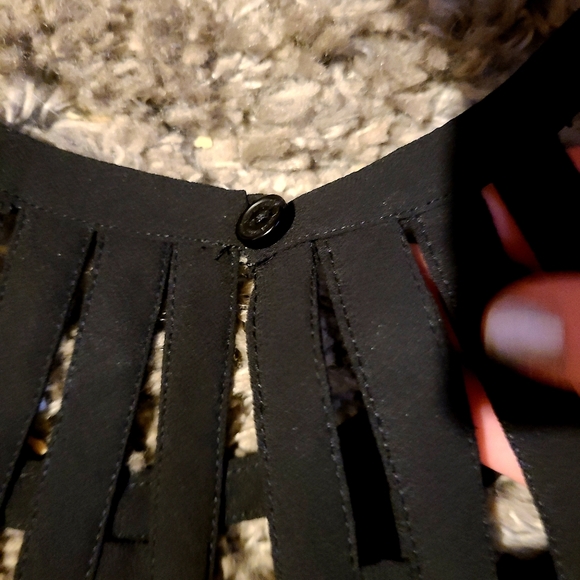 Blouse - Picture 9 of 9